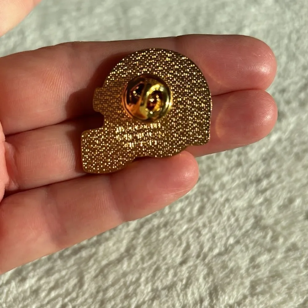 Packers Vintage Helmet‎ Big G Logo NFL Green Bay Hat Lapel Pin Brooch 1996
